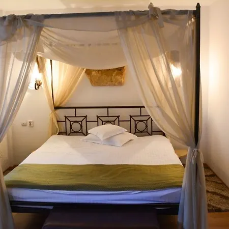 Hanul Fullton 3* Cluj-Napoca