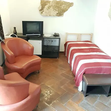 Hanul Fullton Hotell